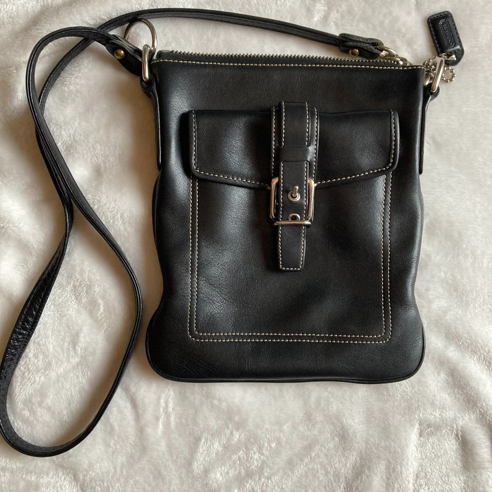 Coach Kitt Messenger Crossbody Bag – Black, Good Condition